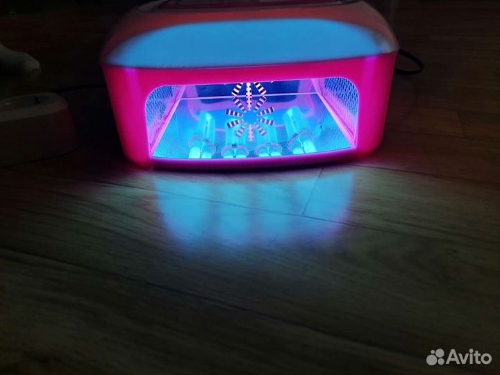 Лампа для сушки гель лака