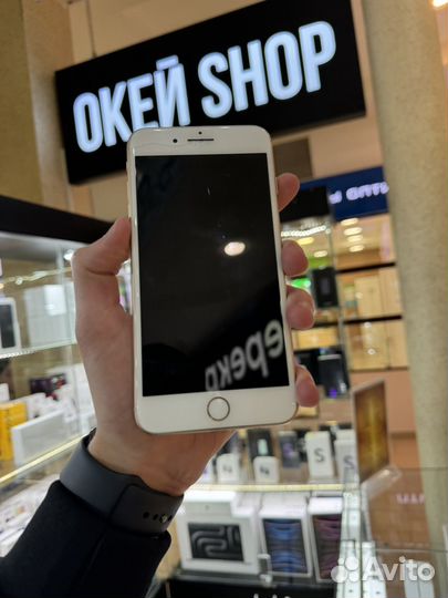 iPhone 8 Plus, 64 ГБ