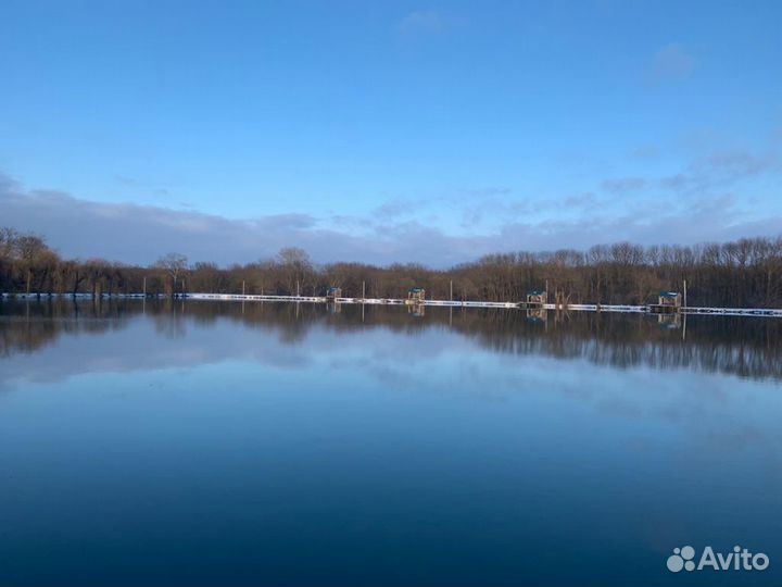 База отдыха с озером