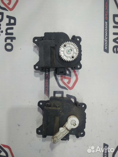 Lifan x50 1.5 Моторчик привода заслонок отопителя