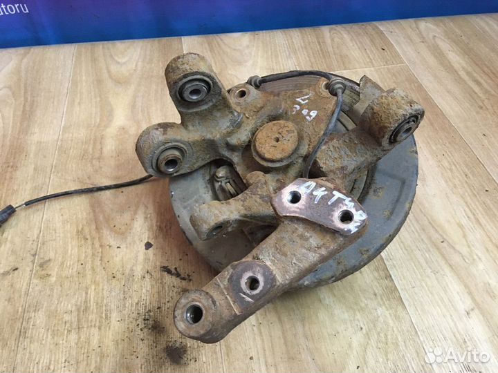 Кулак задний левый SsangYong Actyon