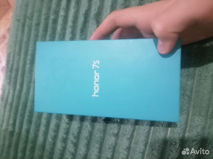 Коробка от телефона