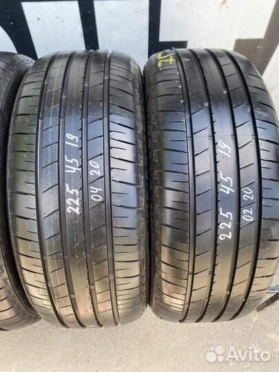 Bridgestone Turanza T005A 225/45 R19