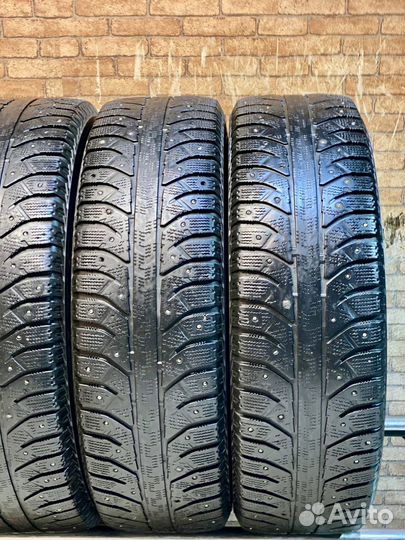 Bridgestone Ice Cruiser 7000 215/70 R16