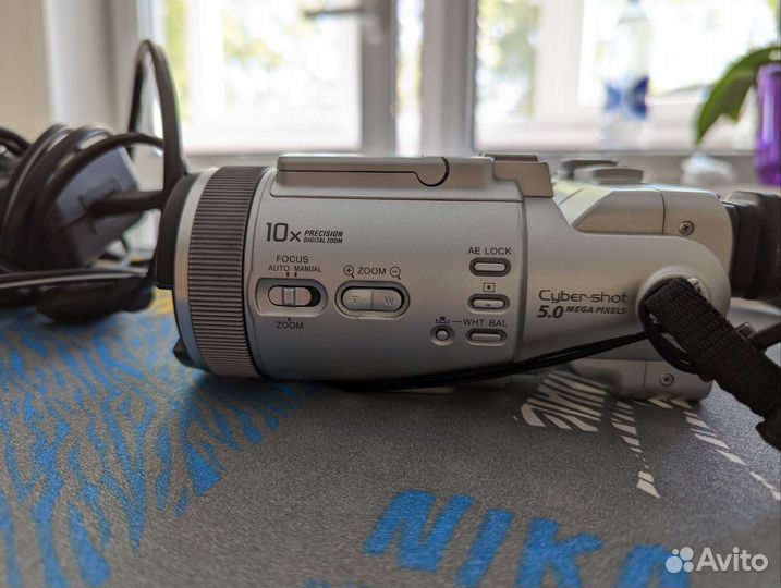 Компактный фотоаппарат sony