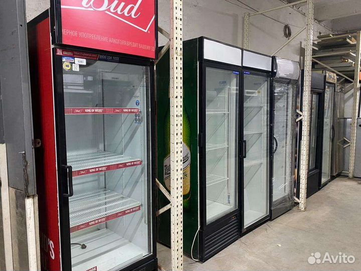 Холодильный шкаф