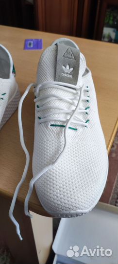 Кроссовки adidas