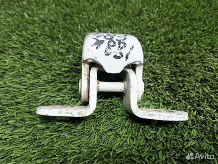 Петля двери верхняя передняя правая Lifan Murman