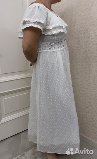 Платье Reserved 38 летнее белое