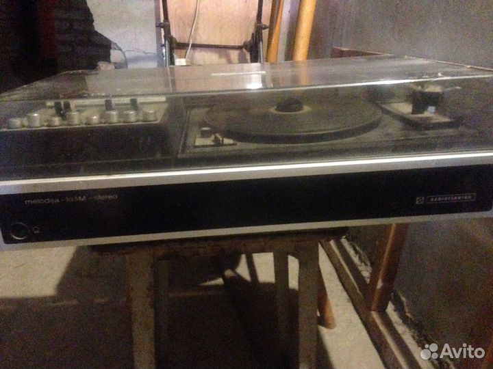 Проигрыватель radiotehnika melodija-103-stereo