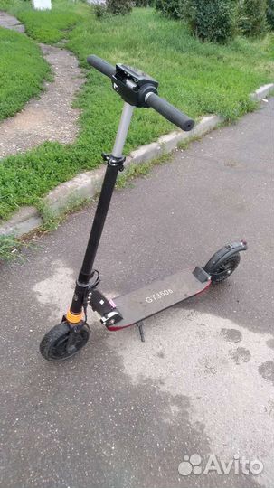 Электросамокат gt350s хорошего состояния