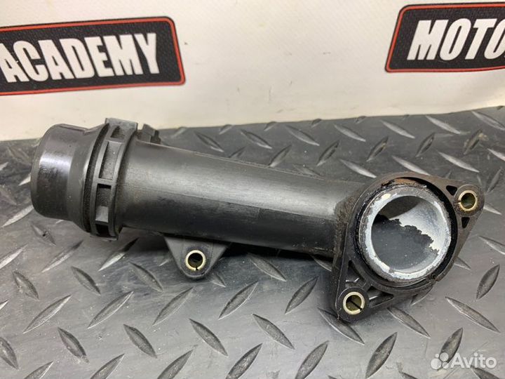 Фланец системы охлаждения Bmw N42 N45 N46