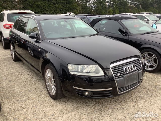 Обшивка двери багажника Audi A6 Avant C6 BDX