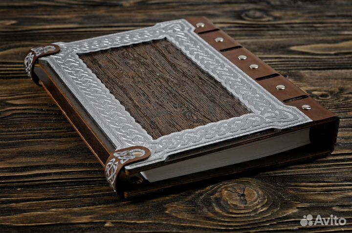Блокнот из дерева ручной работы