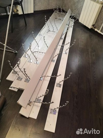 Крючки для одежды