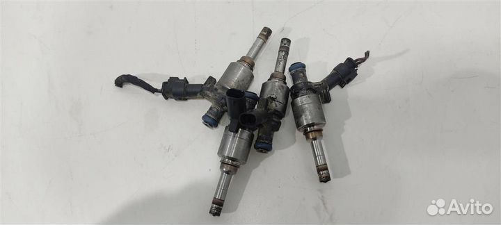 Форсунка 06H906036B 1.8 Турбо бензин Volkswagen