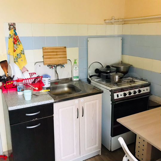 Комната 14 м² в 2-к., 1/5 эт.