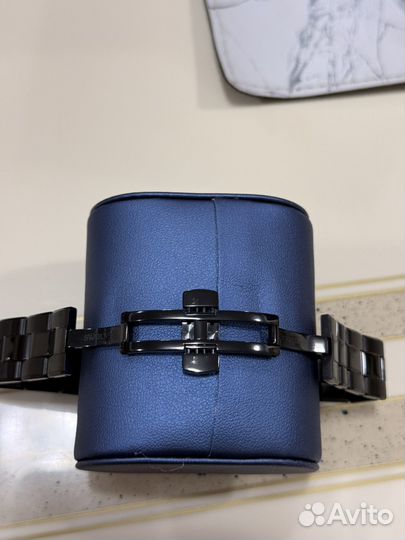 Наручные часы swarovski