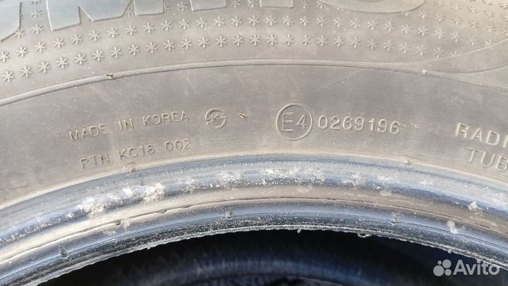 Kumho I'Zen RV Stud KC16 225/60 R17