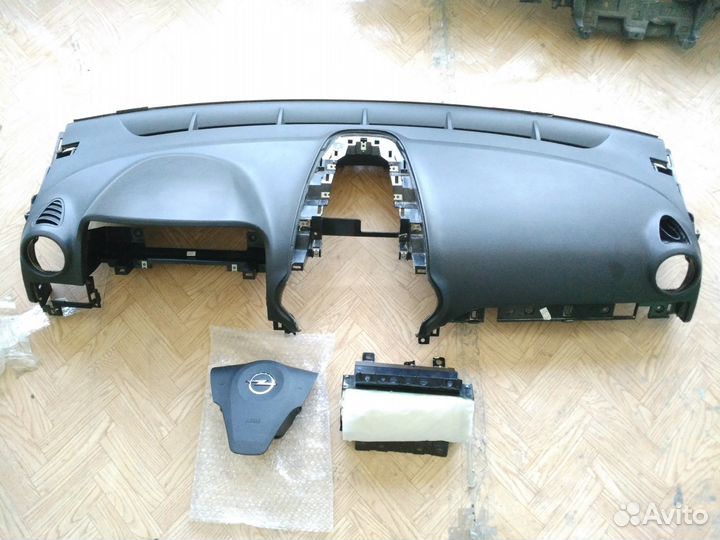 Комплект подушек безопасности Opel antara