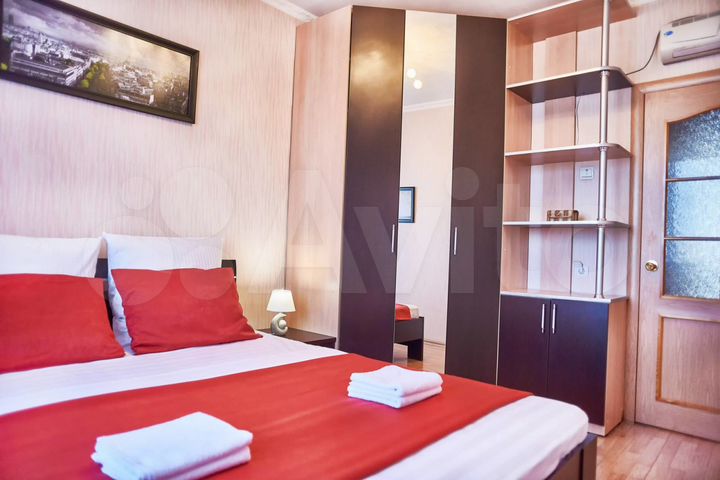 2-к. квартира, 54 м², 2/10 эт.