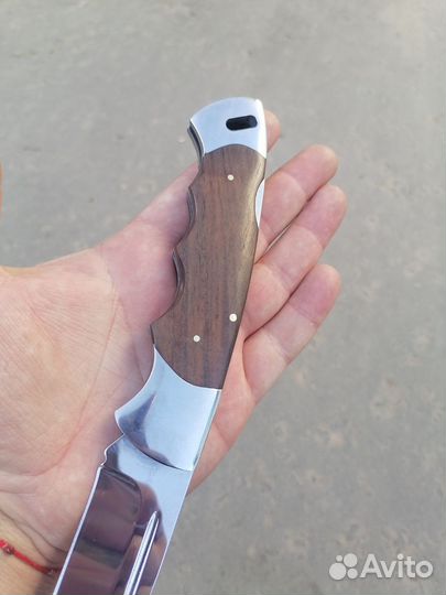 Большой испанский нож