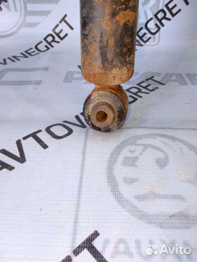 Стойка амортизатор задняя Peugeot 307