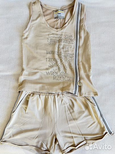 Спортивный костюм