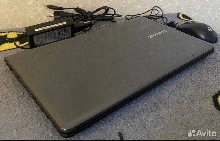 Мощный ноубук Samsung/A10(i7) /8gb/Radeon7600/640g