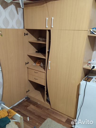 Шкаф для одежды бу