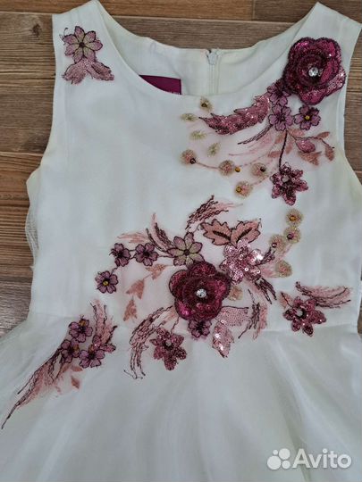 Праздничное платье