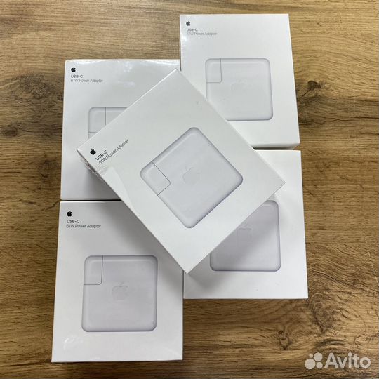 Зарядное устройство Apple 61W