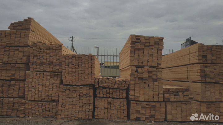 Сосновые доски, натуральный материал для вашего творчества