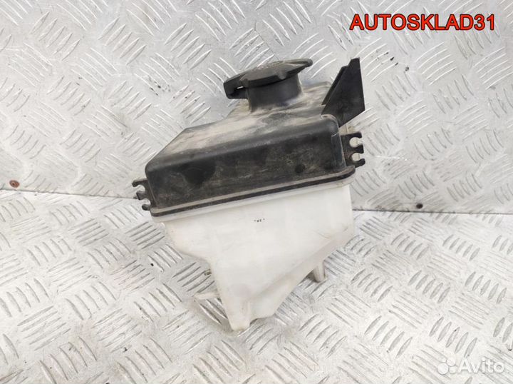 Бачок омывателя Hyundai Getz 986101C000