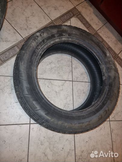 Pirelli Ice Zero 215/60 R17 M