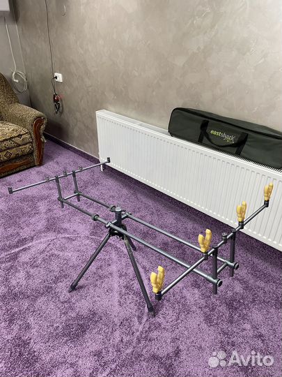 Род-под подставка на 2 - 4 удилища EastShark