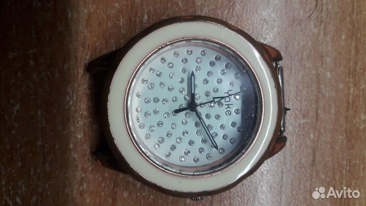 Часы (рабочие и не рабочие)