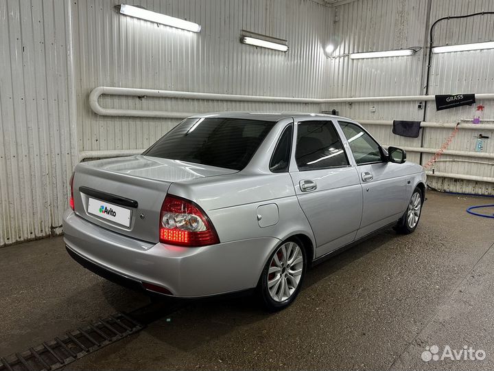 LADA Priora 1.6 МТ, 2011, 220 000 км