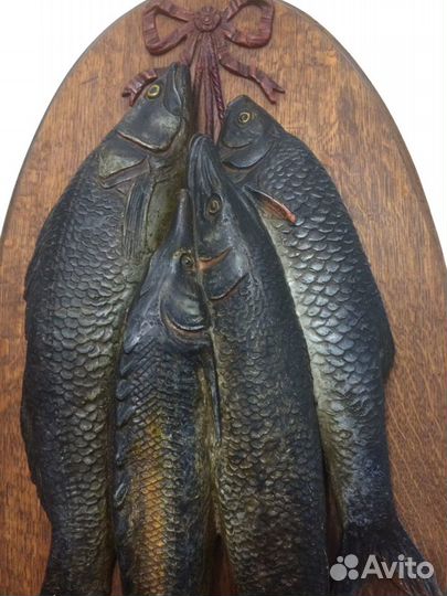 Антикварное панно рыбы
