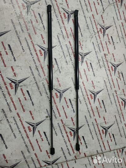 Амортизатор зад крышки W163 Mercedes ML