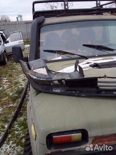 Запчасти на сааб 9000