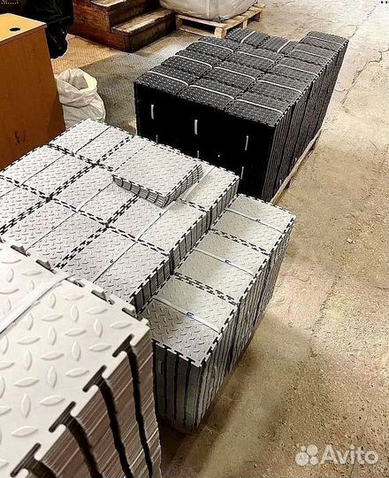 Напольное покрытие для гаража