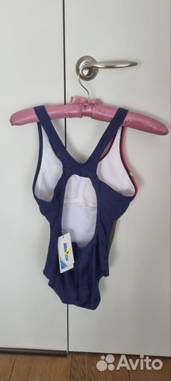 Купальник слитный новый modica (42 размер)