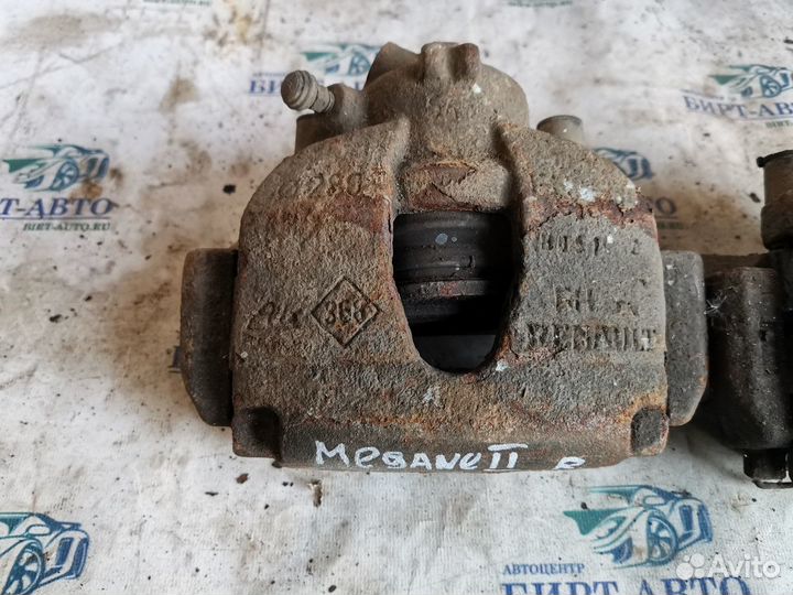 Суппорт тормозной передний Renault Megane II реста