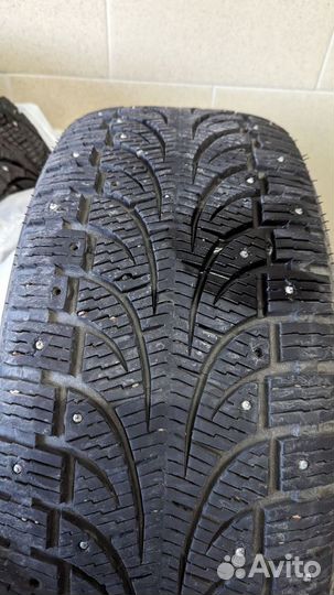 Pirelli Winter Carving Edge 245/40 R20 и 275/35 R20