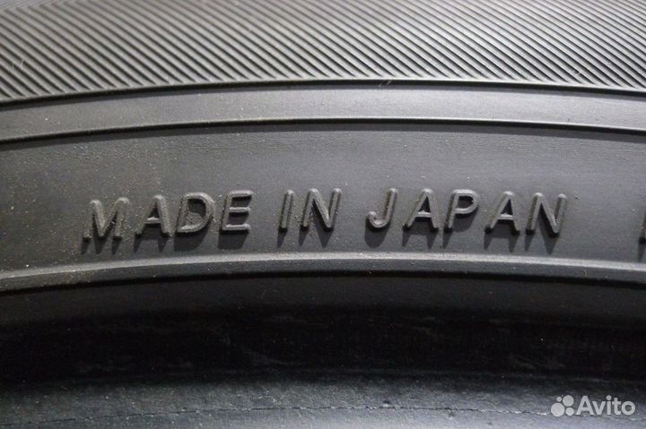 Yokohama dB Decibel E70 215/55 R17 93V