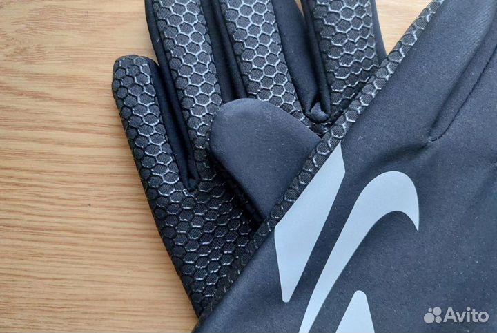 Оригинальные перчатки Nike Hyperwarm