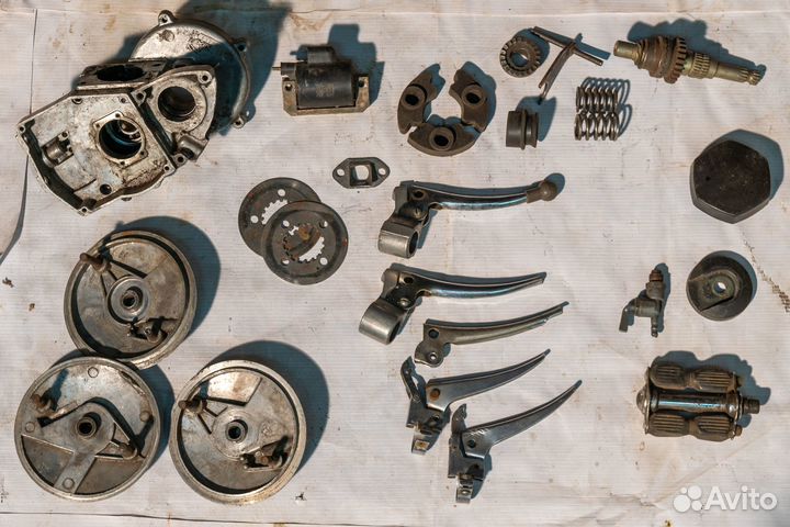 Запчасти для советских мопедов