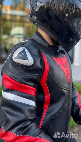 Мотокуртка Dainese Avro 4