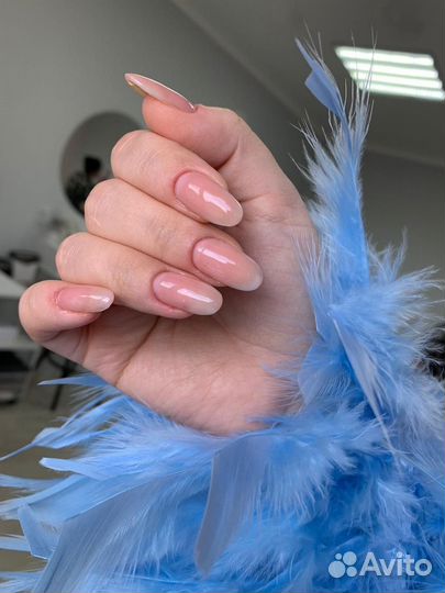 Маникюр с укреплением гель лаком